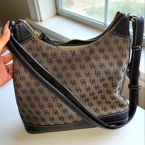 DOONEY & BURKE CROSSBODY SHOULDER BAG BLACK AND BROWN WITH STRAPS VINTAGE